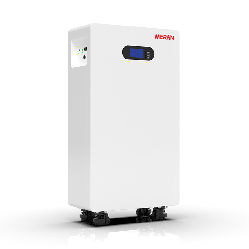 WERAN WRL-48200UW 51,2 V 200 Ah LiFePO4 -akku (10,24 kWh) – IP65 pyörä-/seinäkiinnitys, pinottava 48 V aurinkosäilytys